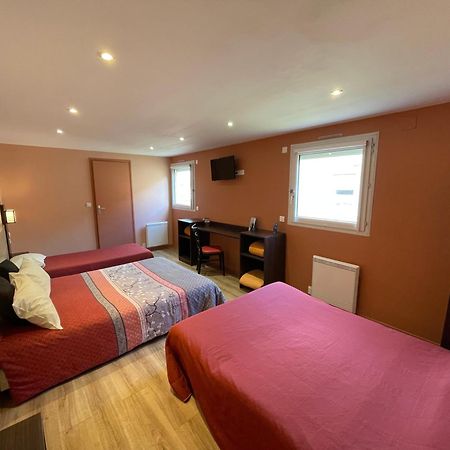 Brit Hotel St-Quentin/Nord Fayet  Εξωτερικό φωτογραφία